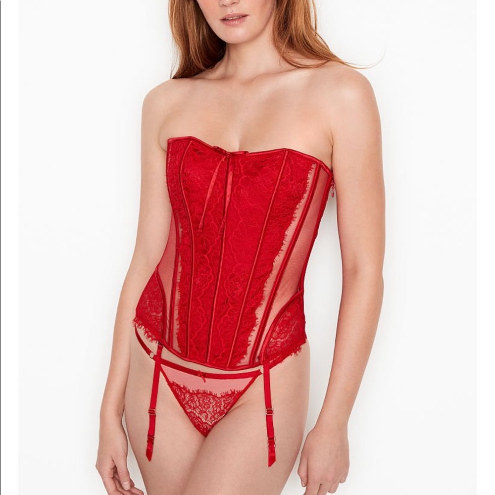 NWT Victoria’s Secret Lace Corset and panty